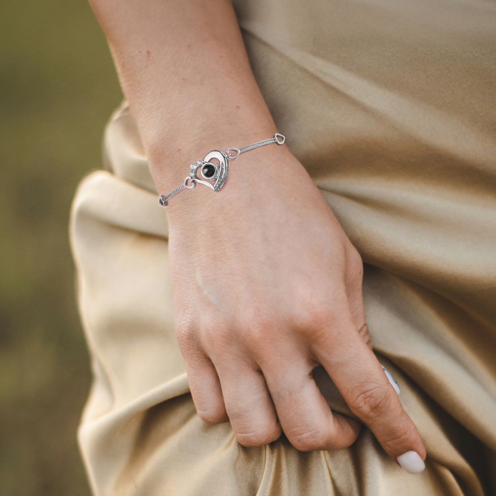 Personalized Radiant Heart Projection Bracelet With Diamond